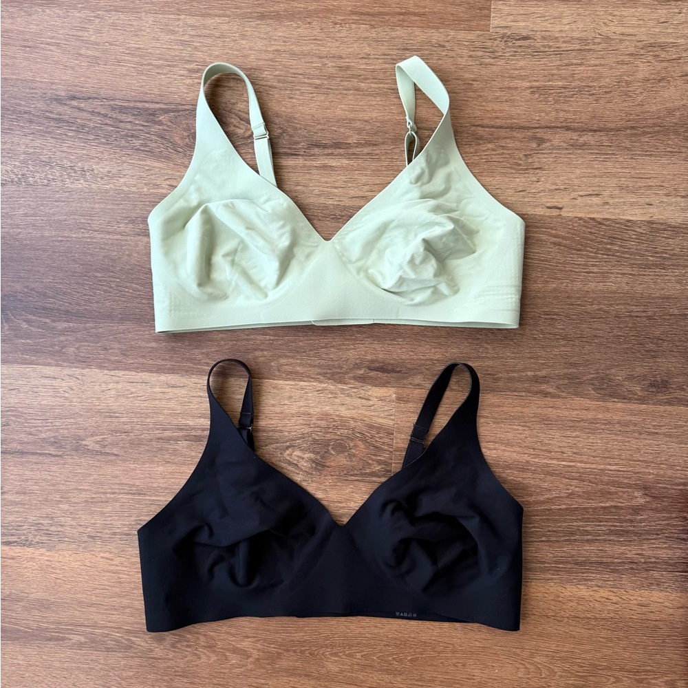 Brand new BOMBAS no show plunge bralette 2 pack